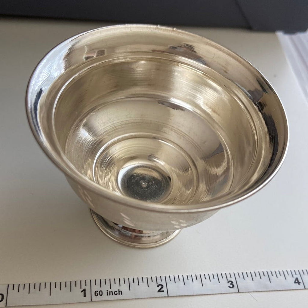 Pure Silver Bowl With Base 25g A1866