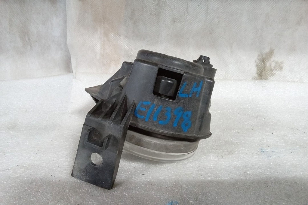 Driver Side Fog Lamp X64815