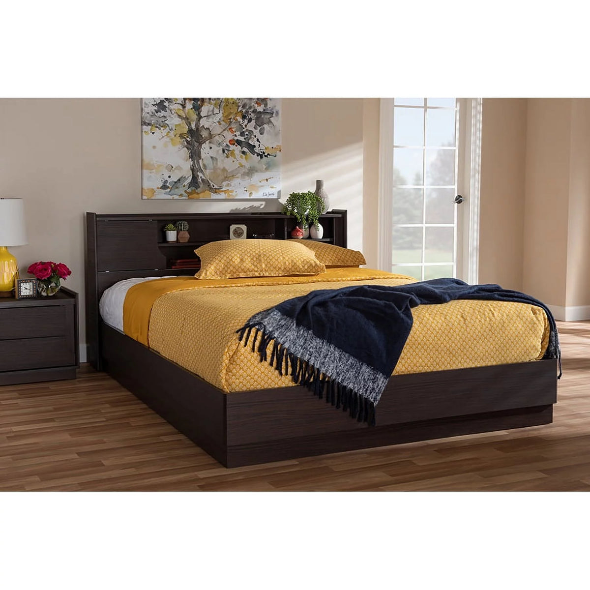 Brown Queen Size Platform Storage Bed O561329