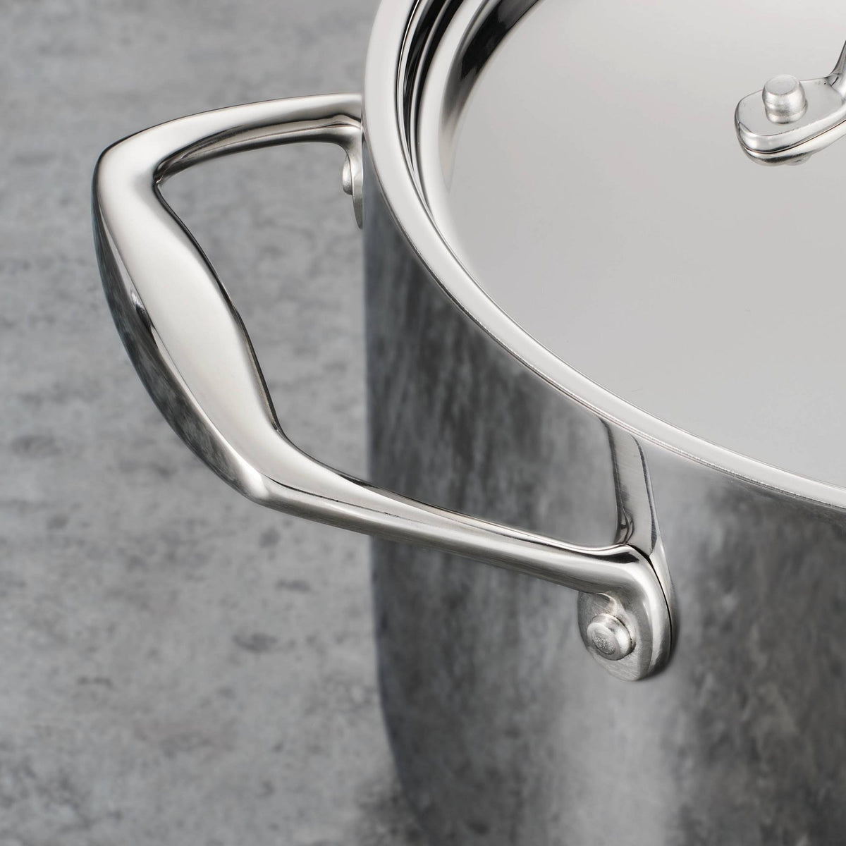 Tri-Ply Clad 3-Quart Covered Deep Saute Pan R538077