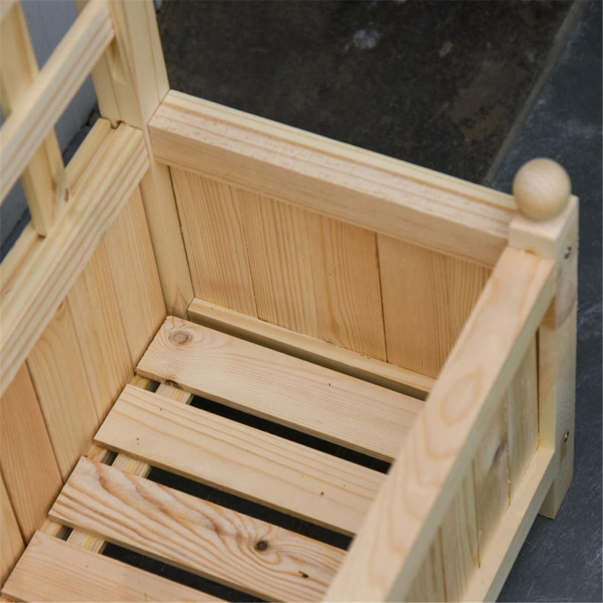 Raised Garden Bed Wood Planter with Trellis J78138