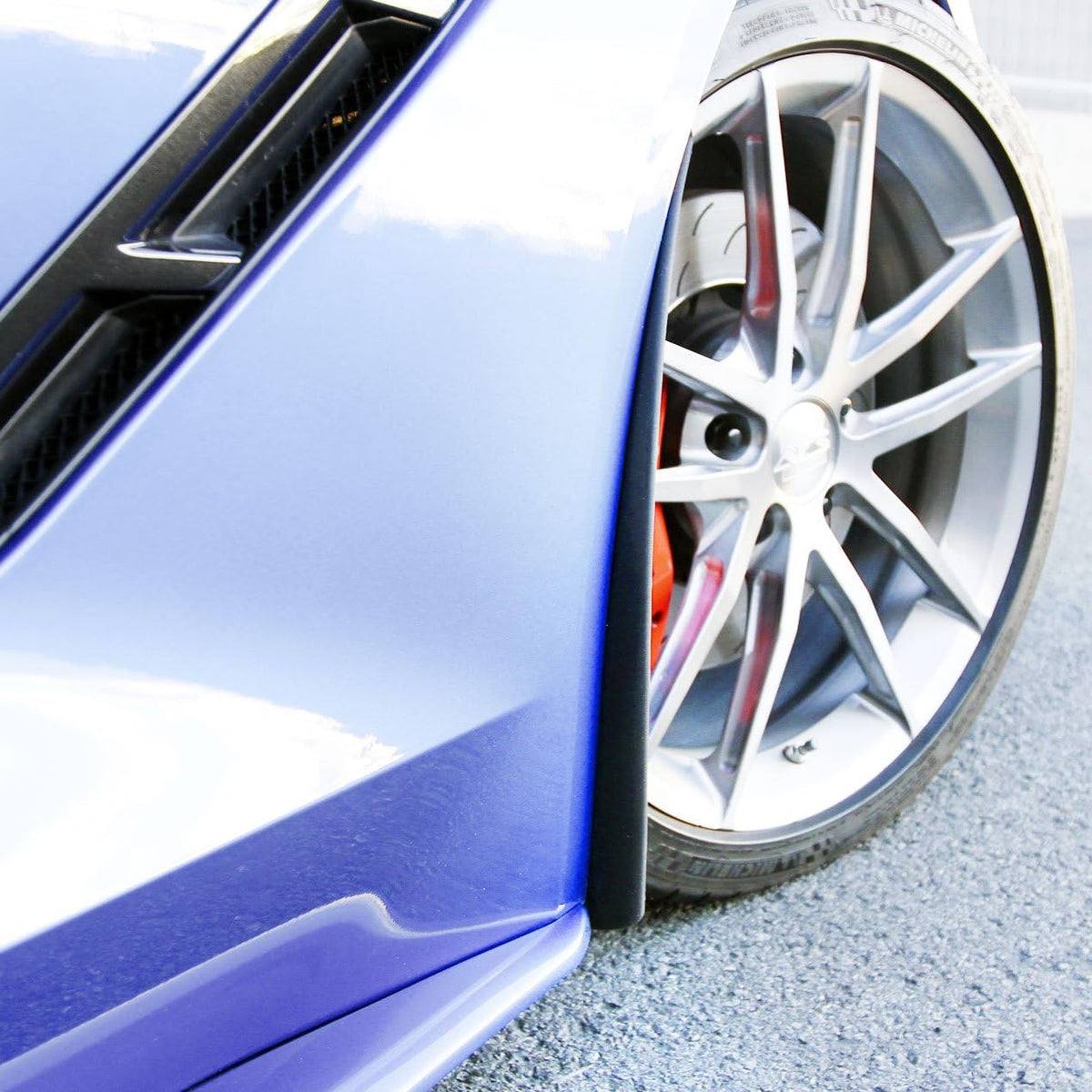 Front Wheel Mud Flaps Splash Guards for C7 Corvette Stingray Z06 Grand Sport 2014-2019 L5724