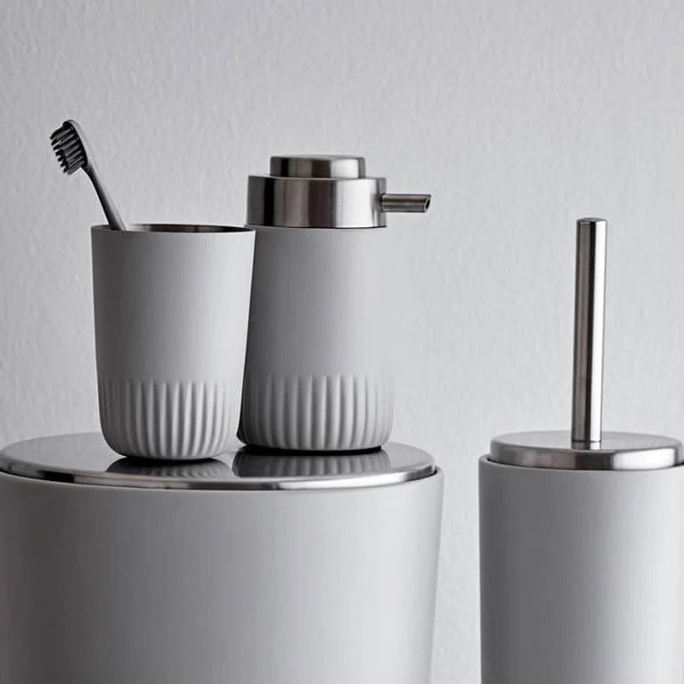 Toothbrush Holder White G270027