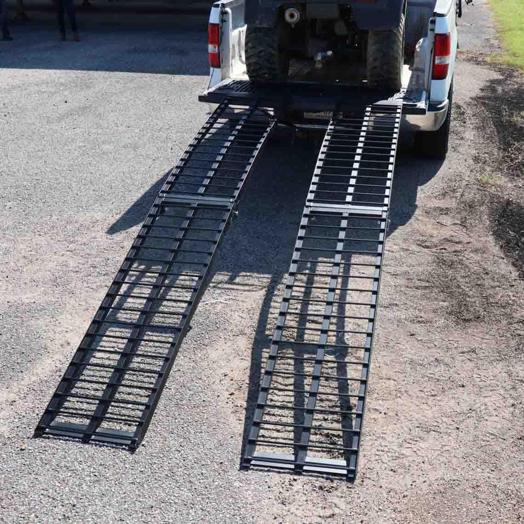 Folding Arch Ramps 10' Pair 1,600 lb. Capacity I426472