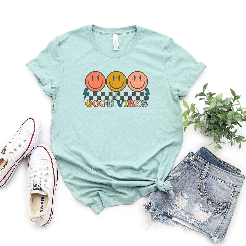 Checkered Smiley Face Short Sleeve Graphic Tee P4580