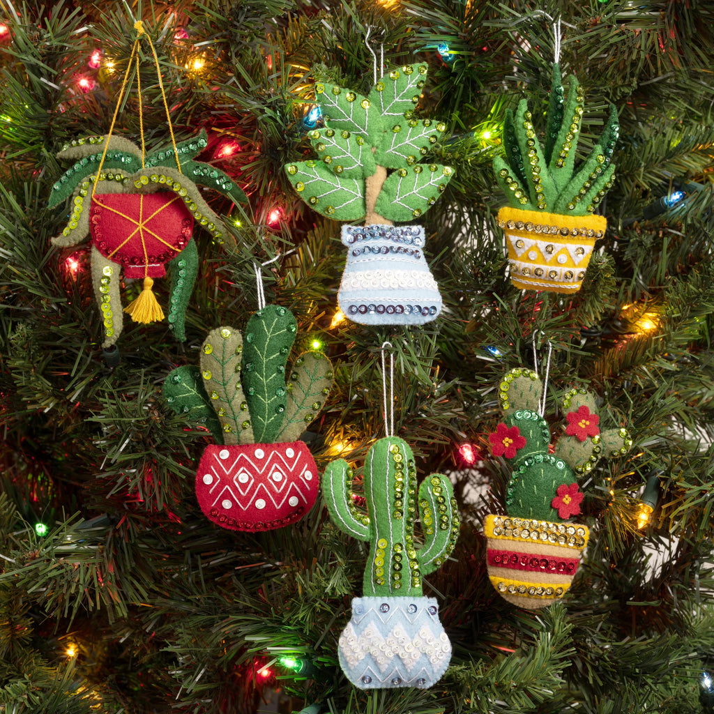 Holiday Houseplants Felt & Sequin Kit J477