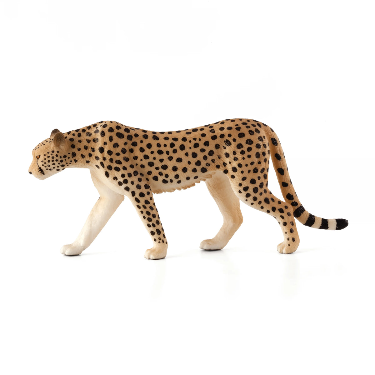 Cheetah Male Wildlife Figurine F8079