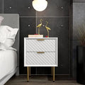 White 3-Drawer Dresser O661