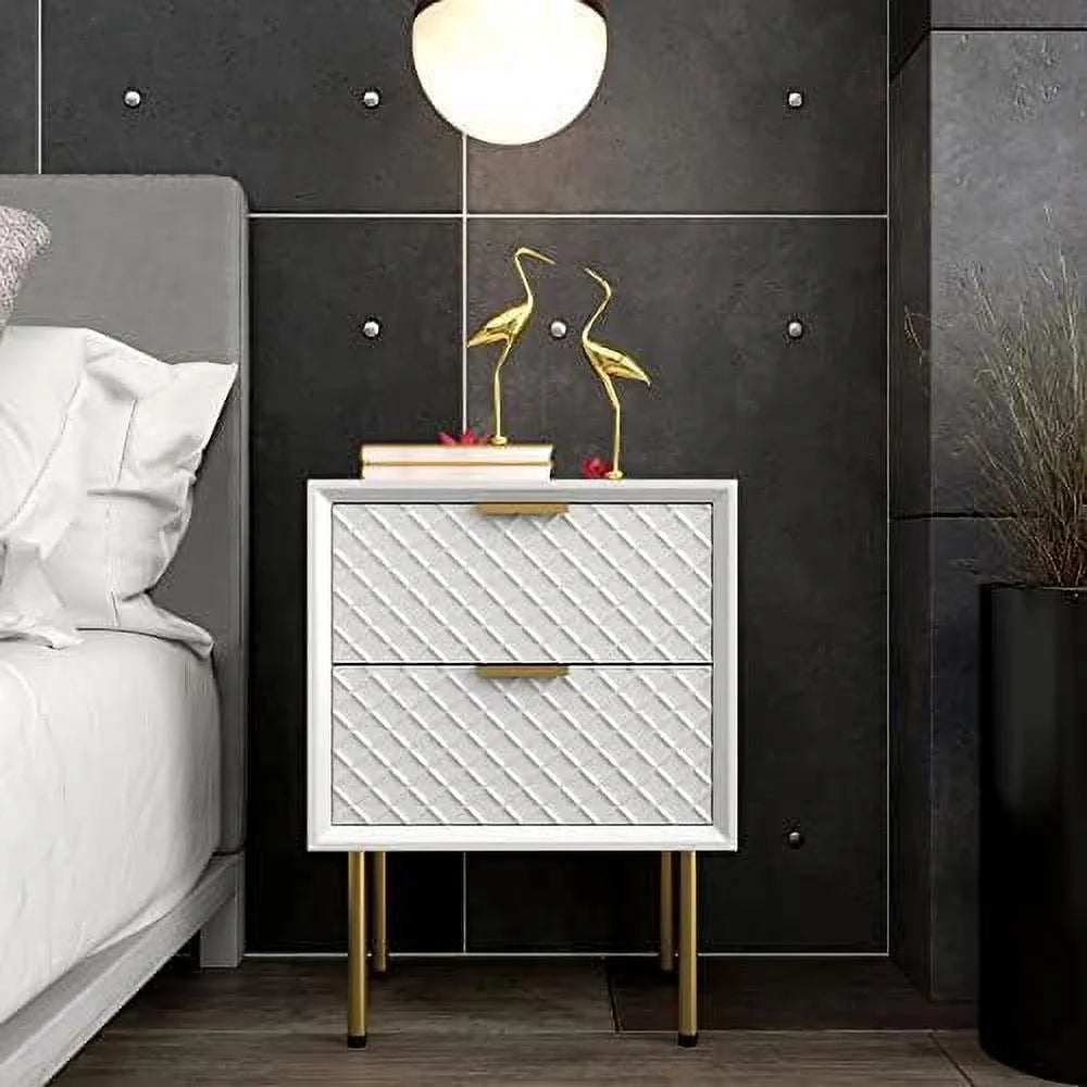 White 3-Drawer Dresser O661